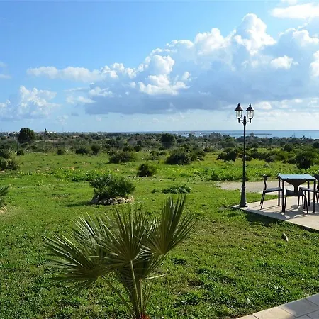 Al Tramonto Bed & Breakfast 3*